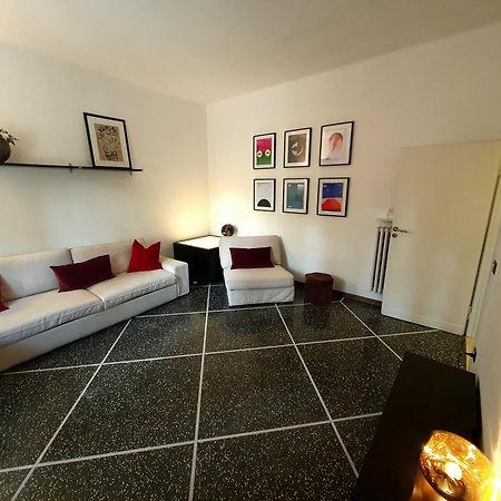 Spacious Three-Room Apartment In Saragozza Bologna Exterior foto