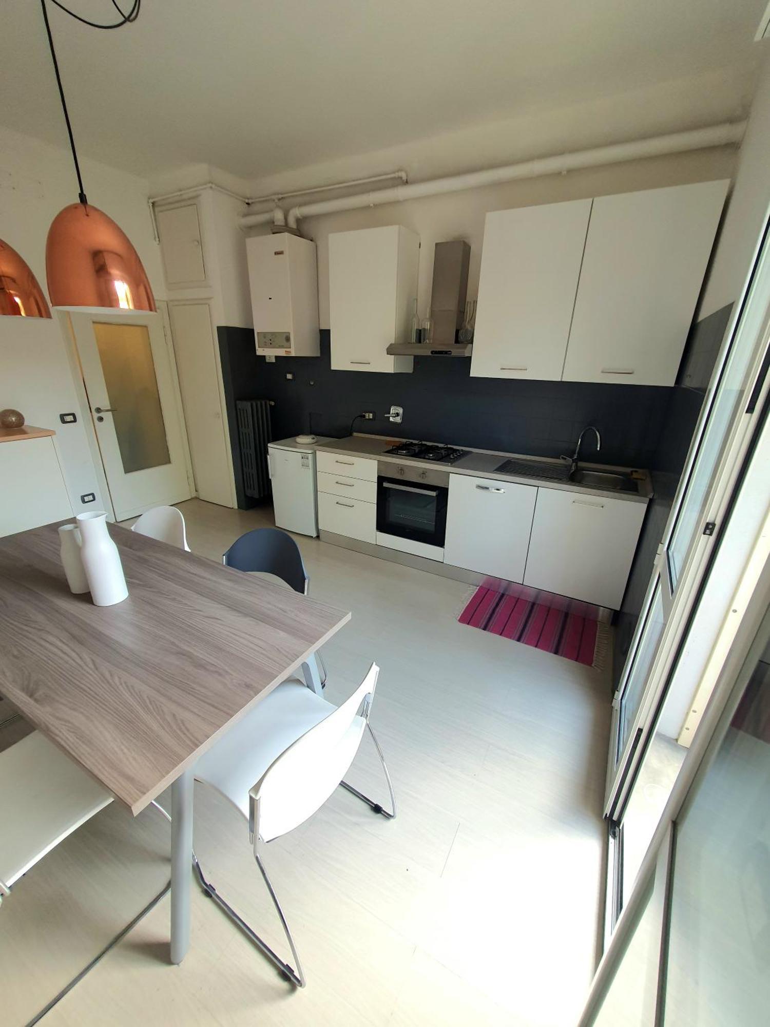 Spacious Three-Room Apartment In Saragozza Bologna Exterior foto