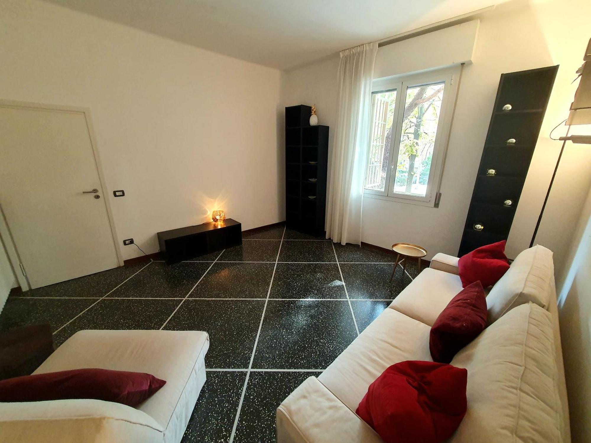 Spacious Three-Room Apartment In Saragozza Bologna Exterior foto